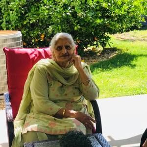 Meet your Posher, Paramjit